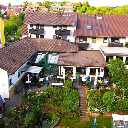 Dorf Gut Hotel Zur Warte Witzenhausen Exterior photo
